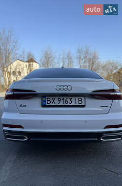 Седан Audi A6 2018 в 