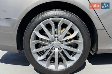 Седан Audi A6 2014 в 