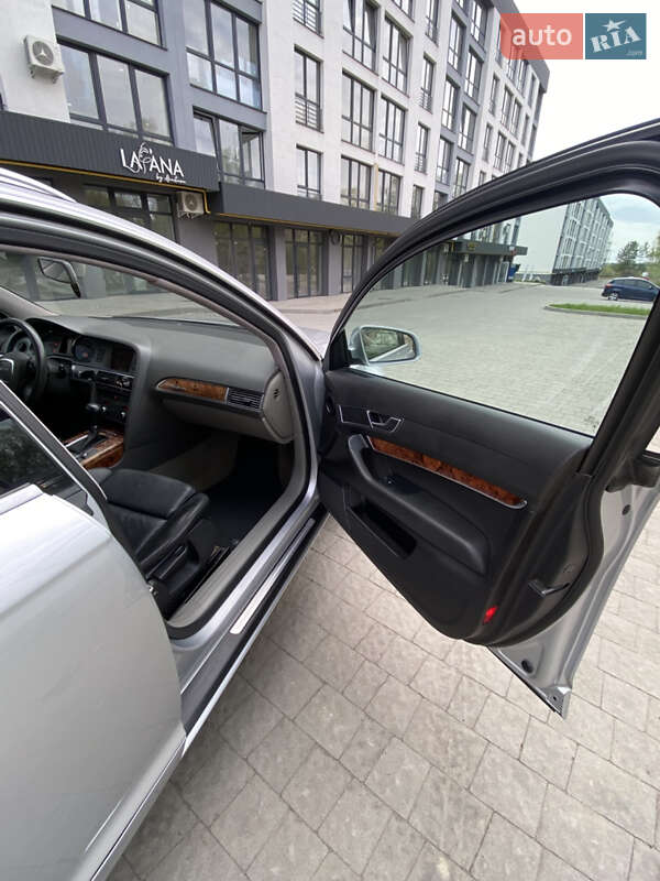 Универсал Audi A6 2005 в Новояворовске