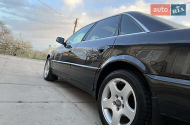 Седан Audi A6 1996 в 