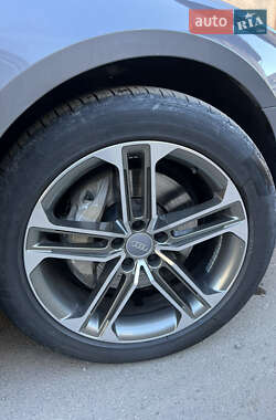 Седан Audi A6 2020 в 