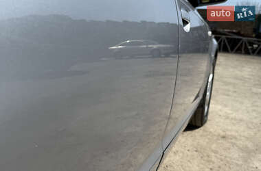 Седан Audi A6 2004 в 