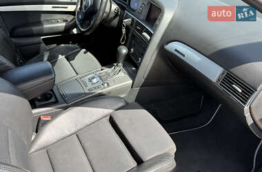 Седан Audi A6 2004 в 