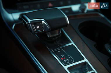 Седан Audi A6 2022 в 