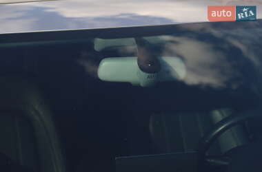 Седан Audi A6 2016 в 