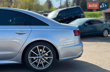 Седан Audi A6 2015 в 