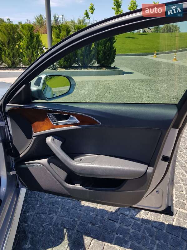 Седан Audi A6 2016 в Дніпрі