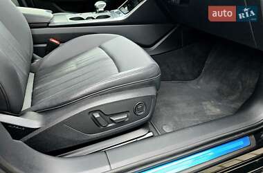 Седан Audi A6 2020 в 
