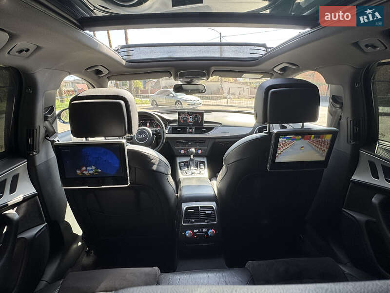 Универсал Audi A6 2015 в Киеве