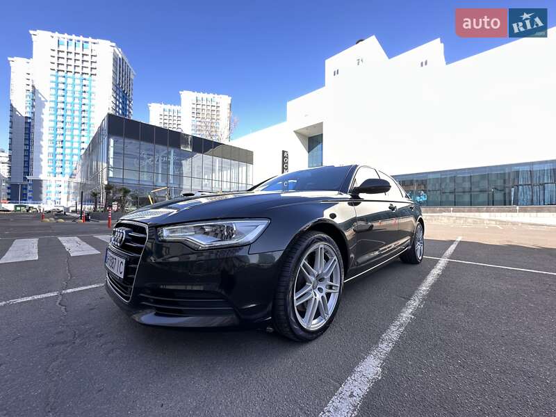 Седан Audi A6 2012 в Одессе