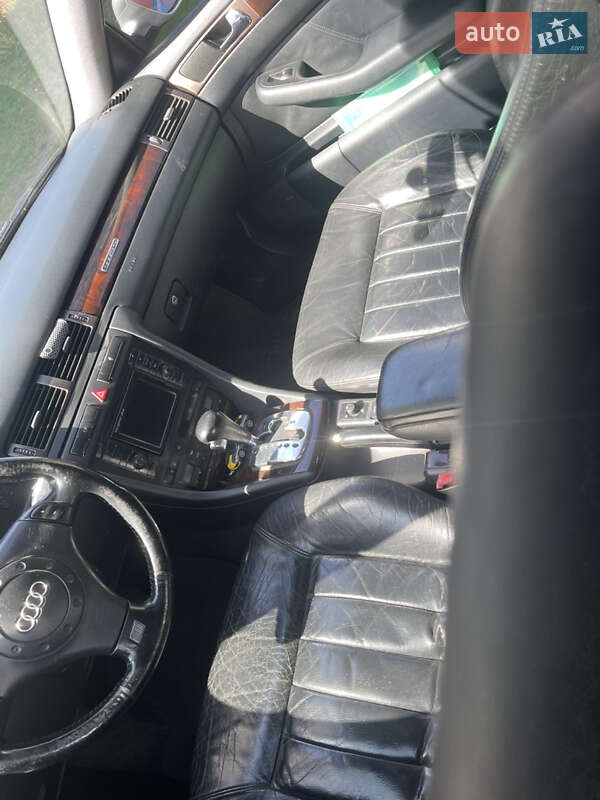 Универсал Audi A6 2001 в Ровно