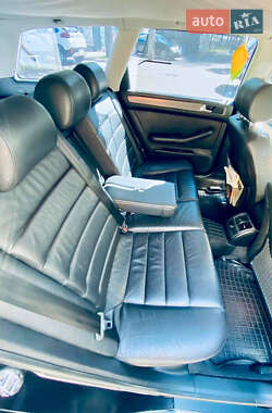 Универсал Audi A6 2004 в 