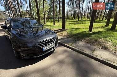 Седан Audi A6 2013 в 