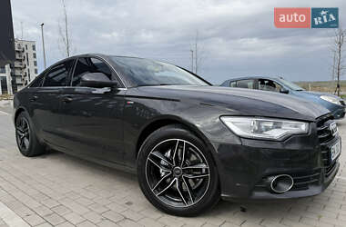 Седан Audi A6 2013 в 