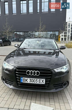 Седан Audi A6 2013 в 