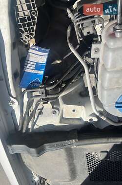 Седан Audi A6 2013 в 