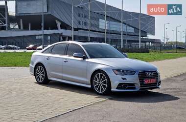 Седан Audi A6 2015 в 