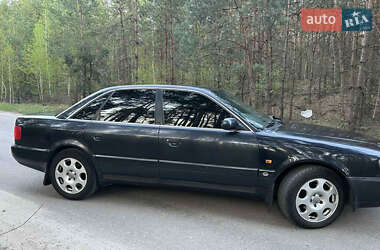 Седан Audi A6 1996 в 