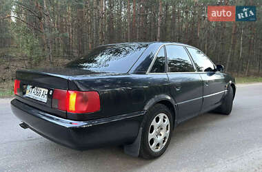 Седан Audi A6 1996 в 