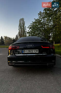 Седан Audi A6 2015 в 