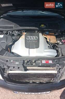 Універсал Audi A6 2001 в 
