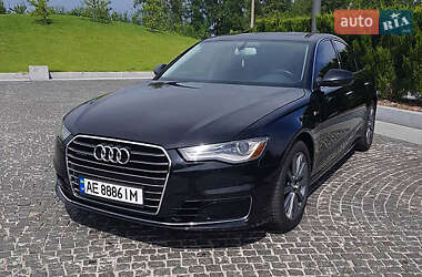 Седан Audi A6 2015 в 
