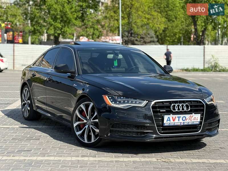 Седан Audi A6 2012 в 