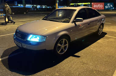 Седан Audi A6 1999 в 