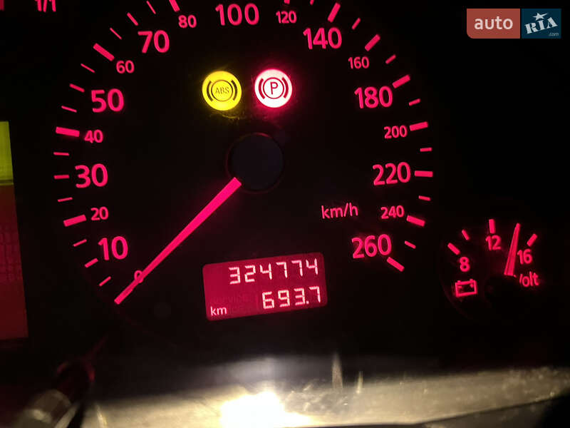 Седан Audi A6 1999 в Броварах