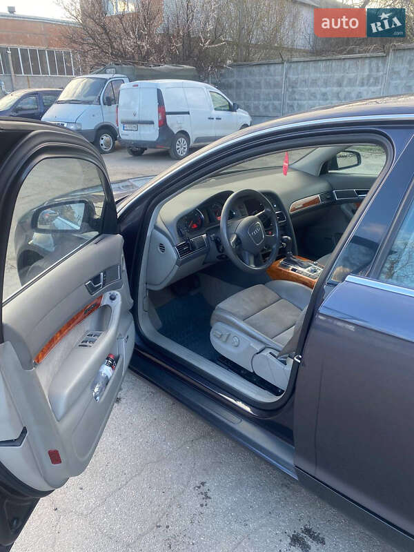 Седан Audi A6 2004 в Киеве