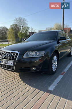 Седан Audi A6 2004 в Рівному