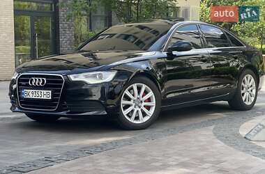 Седан Audi A6 2013 в 