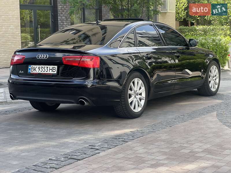 Седан Audi A6 2013 в Киеве