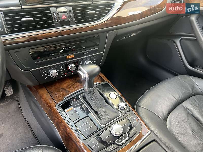 Седан Audi A6 2013 в Киеве