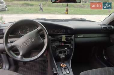 Седан Audi A6 1996 в 