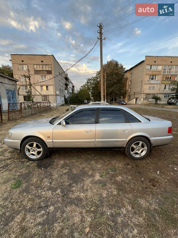 Седан Audi A6 1995 в Андреевке