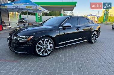 Седан Audi A6 2013 в 