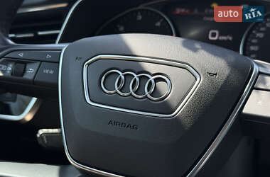 Седан Audi A6 2018 в 