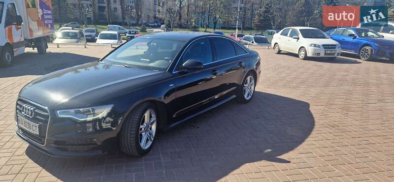 Седан Audi A6 2014 в Полтаве