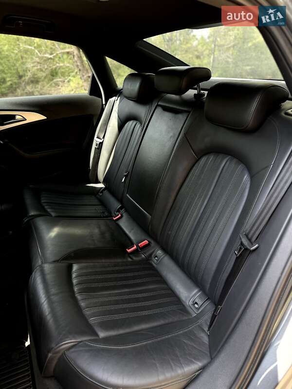 Седан Audi A6 2012 в Полтаве