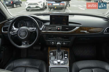 Седан Audi A6 2015 в 