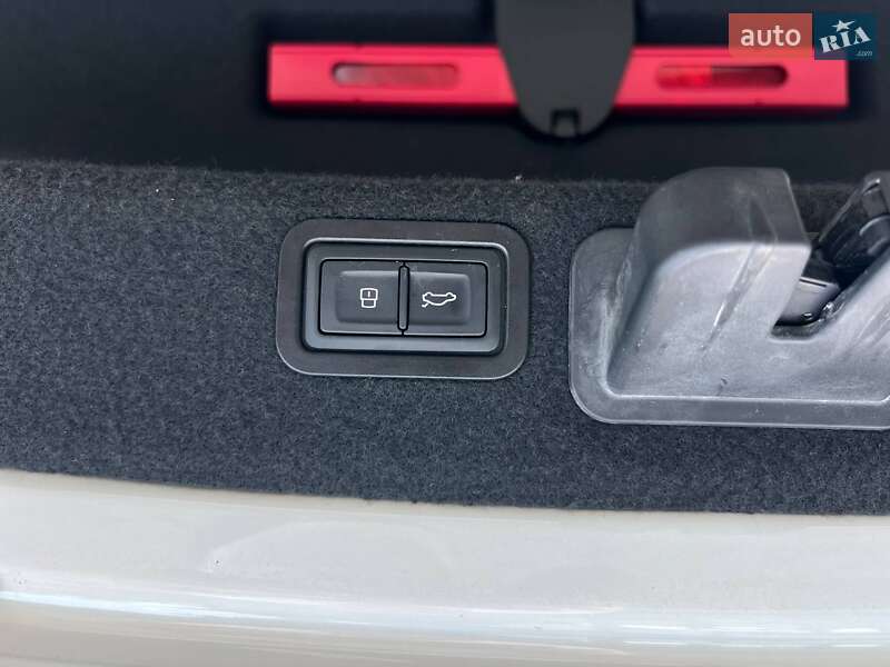 Седан Audi A6 2015 в Львове