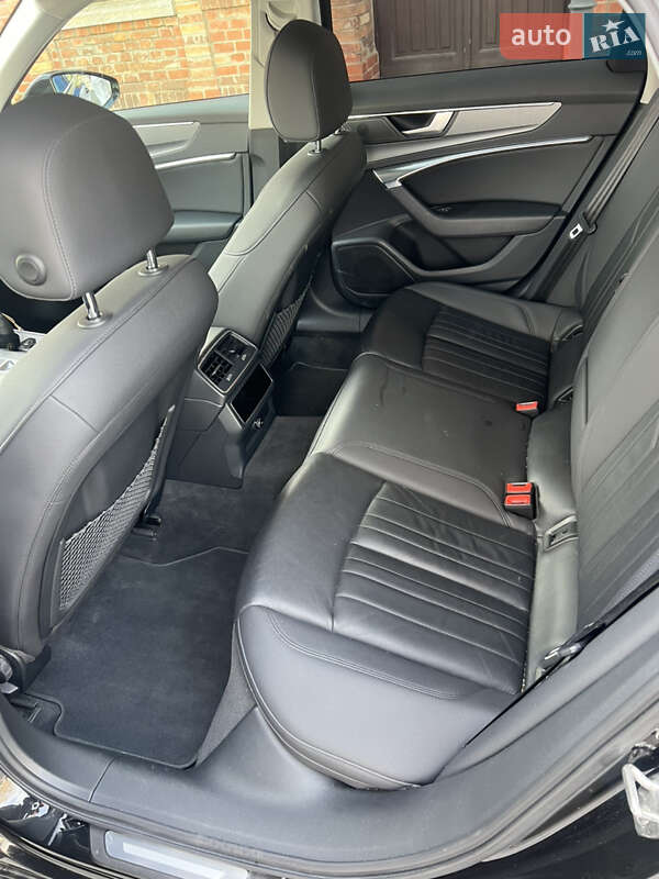 Универсал Audi A6 2019 в Киеве