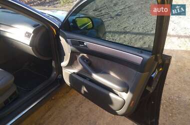 Универсал Audi A6 2001 в 