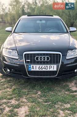 Седан Audi A6 2004 в 