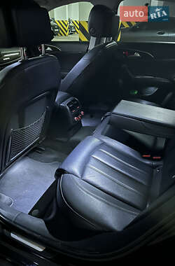 Седан Audi A6 2011 в 