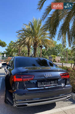 Седан Audi A6 2015 в 