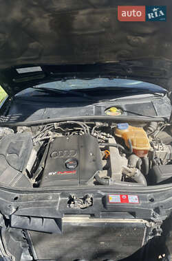 Седан Audi A6 2000 в 