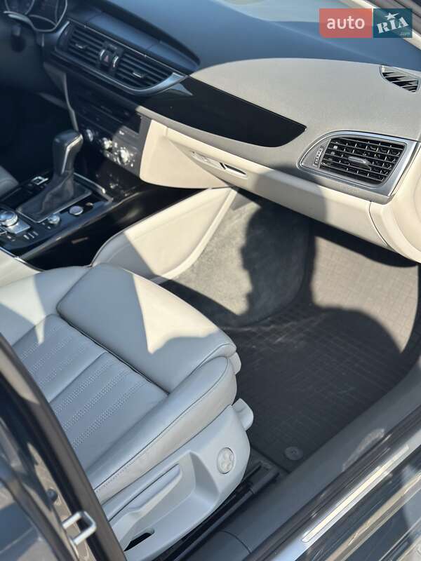 Универсал Audi A6 2015 в Луцке