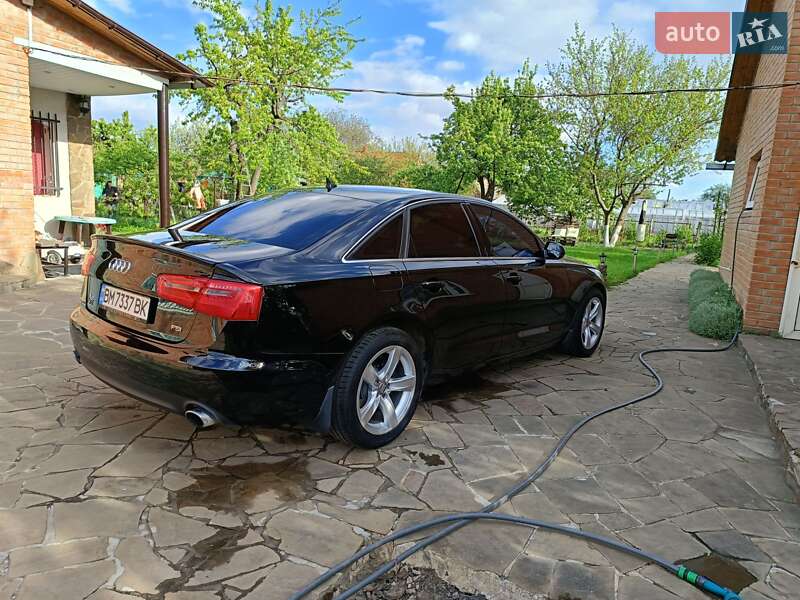 Седан Audi A6 2011 в Полтаве